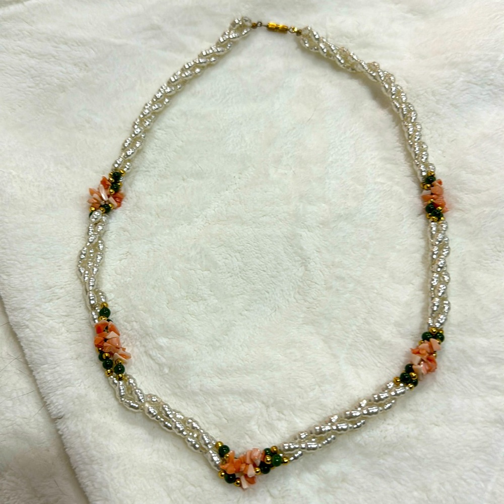Vintage - Freshwater pearl necklace